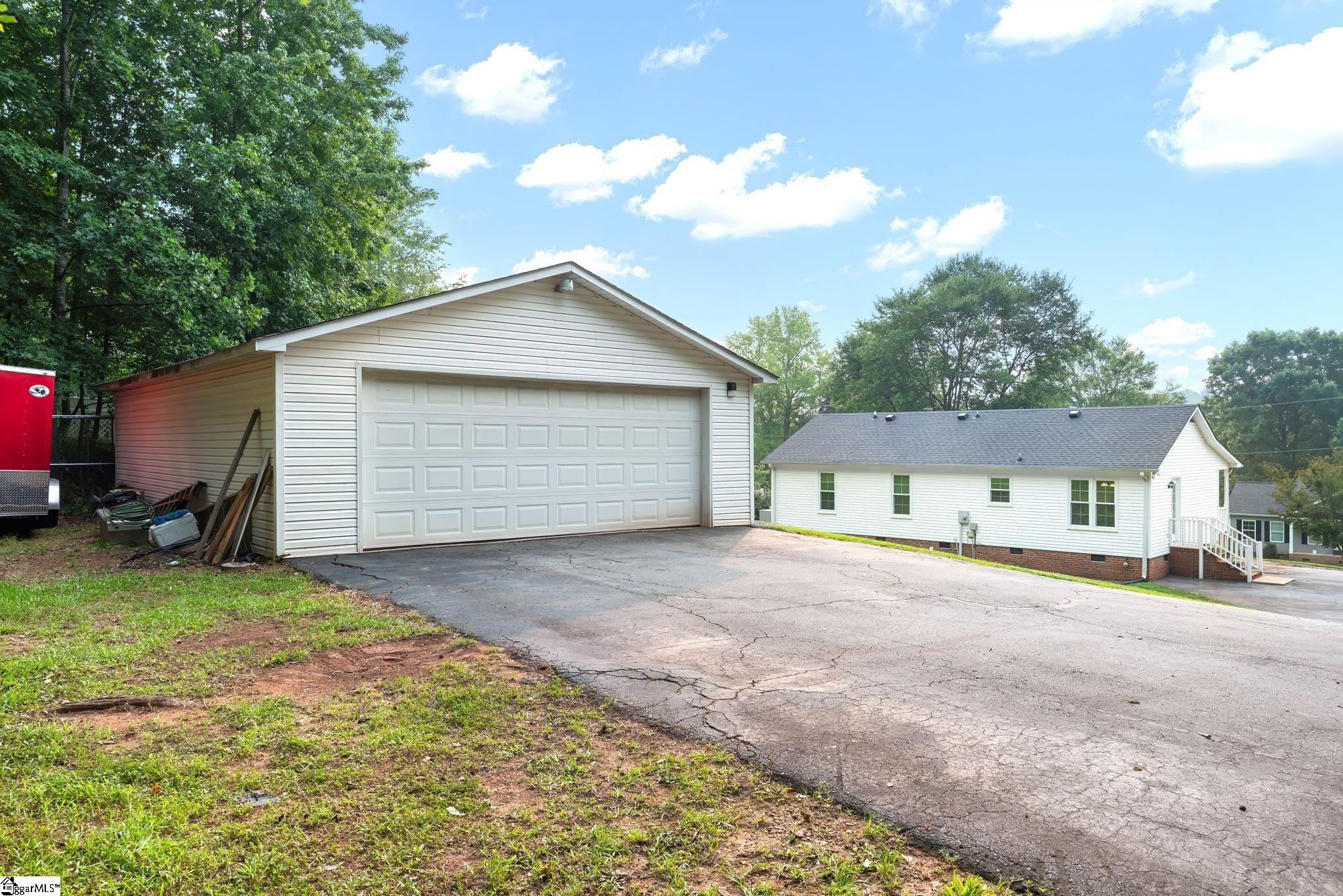 145 Hillside Circle Easley, SC 29640 - Photo 25 of 33
