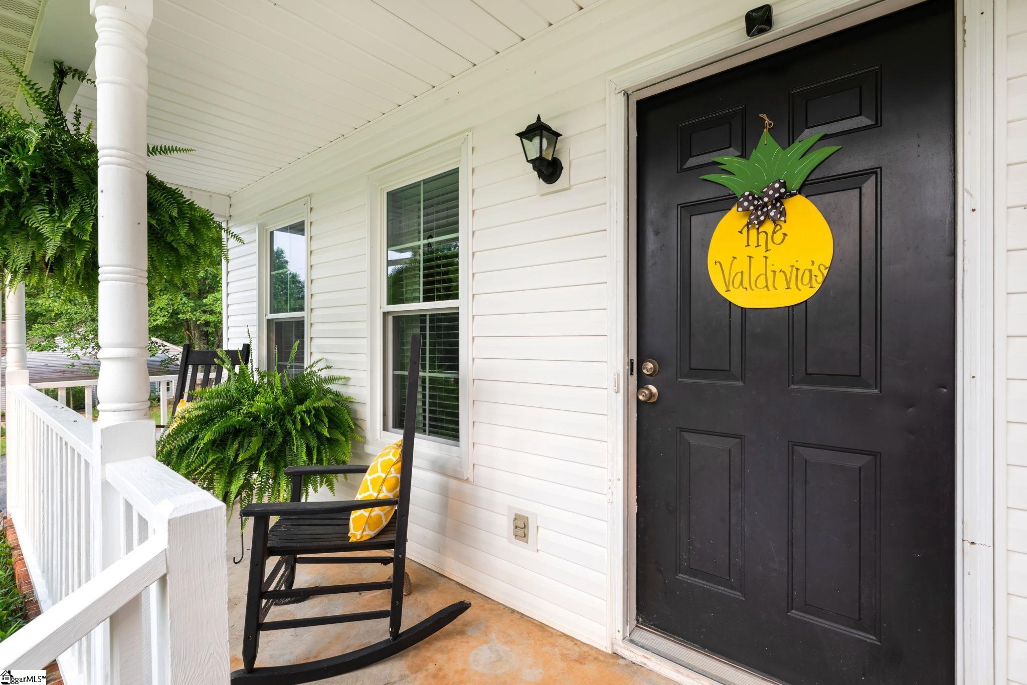 145 Hillside Circle Easley, SC 29640 - Photo 3 of 33