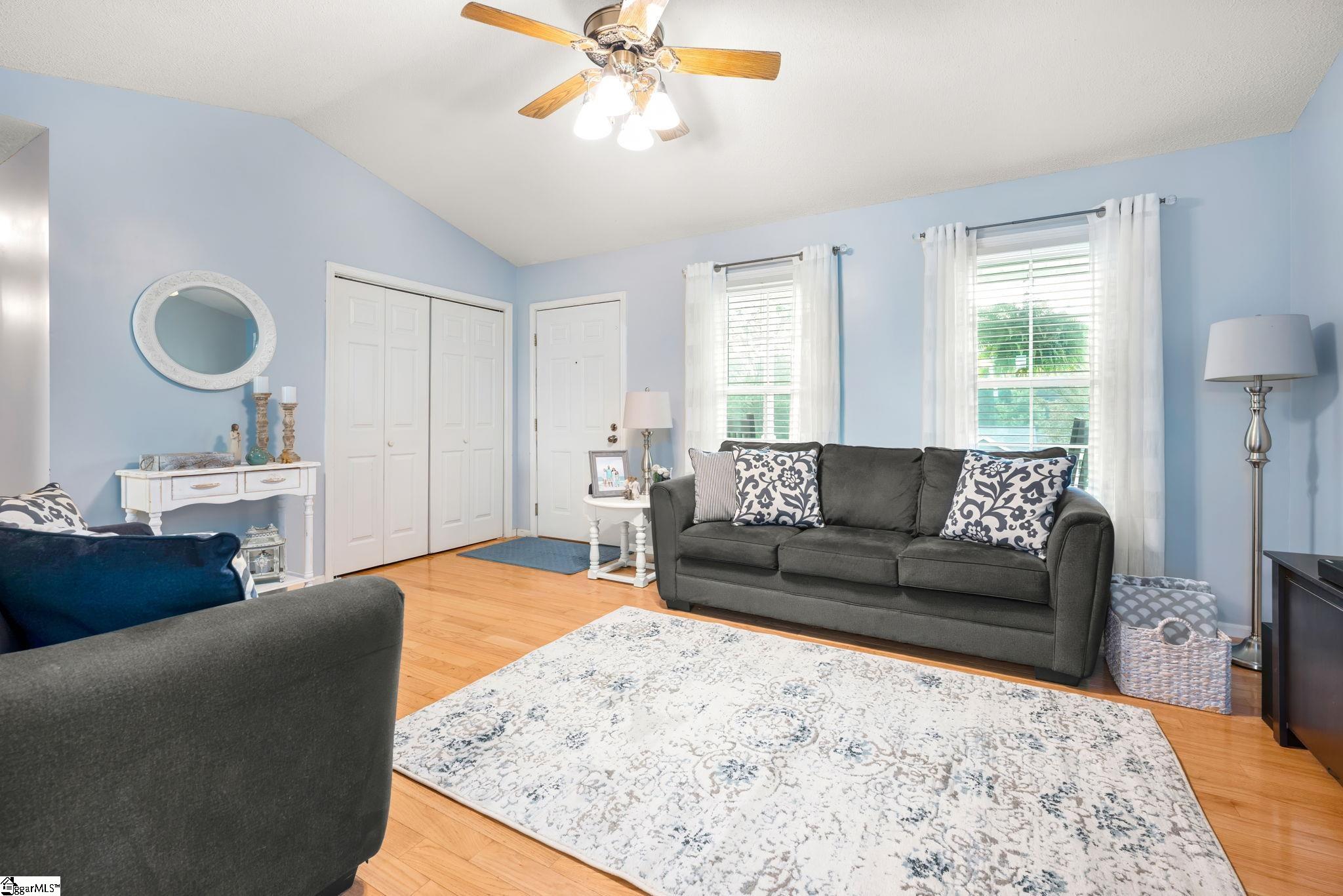 145 Hillside Circle Easley, SC 29640 - Photo 5 of 33