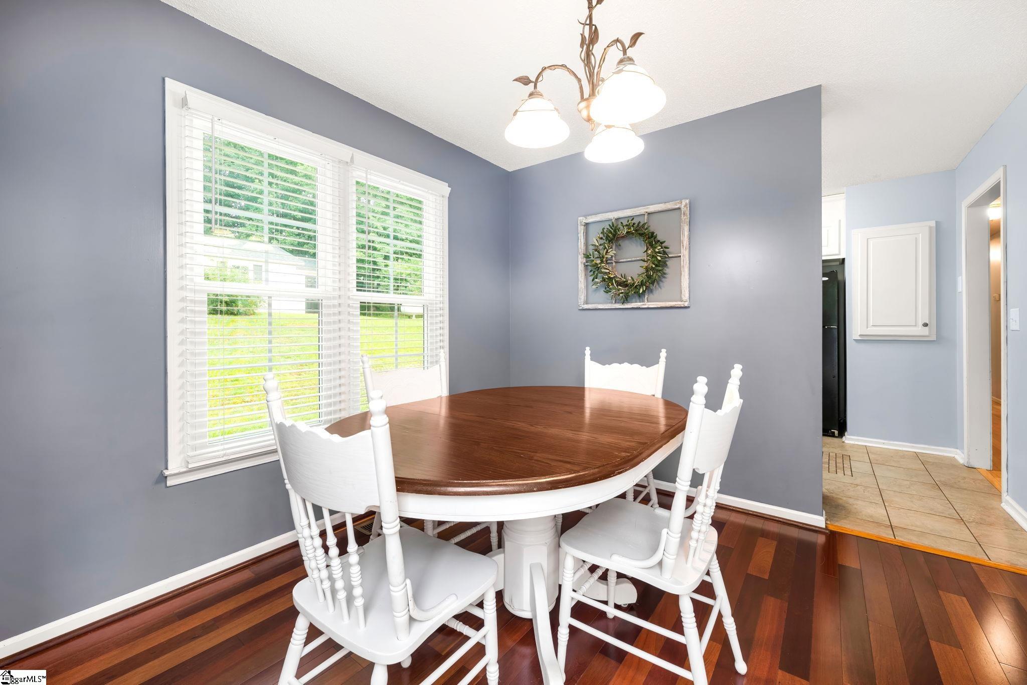 145 Hillside Circle Easley, SC 29640 - Photo 8 of 33