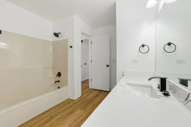 $385,000 | 1310 Gilray Drive, Joliet, IL 60431