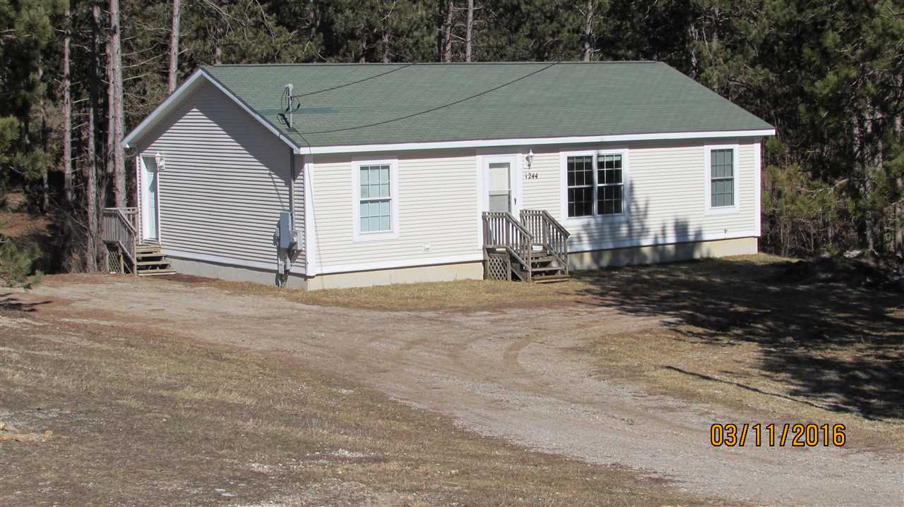 1244 Hoch Road Traverse City, MI 49696 - Photo 1 of 36 1830274.JPG