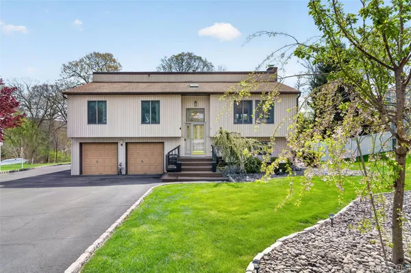 $679,900 | 3 Arlington Drive, Harriman, NY 10926