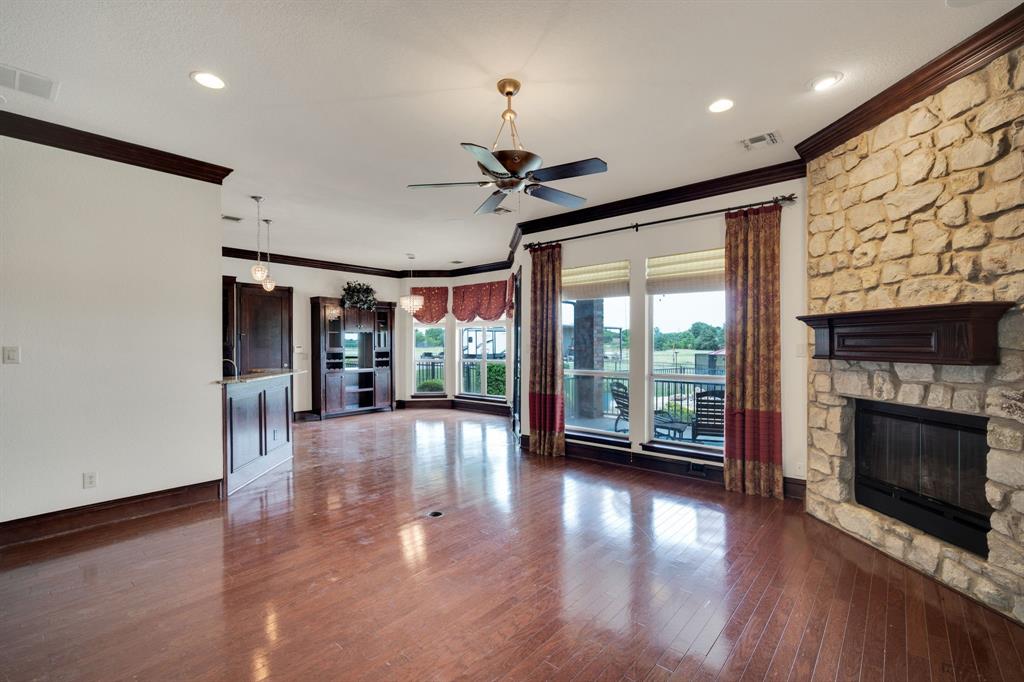 241 Cody Road Ennis, TX 75119 - Photo 12 of 40