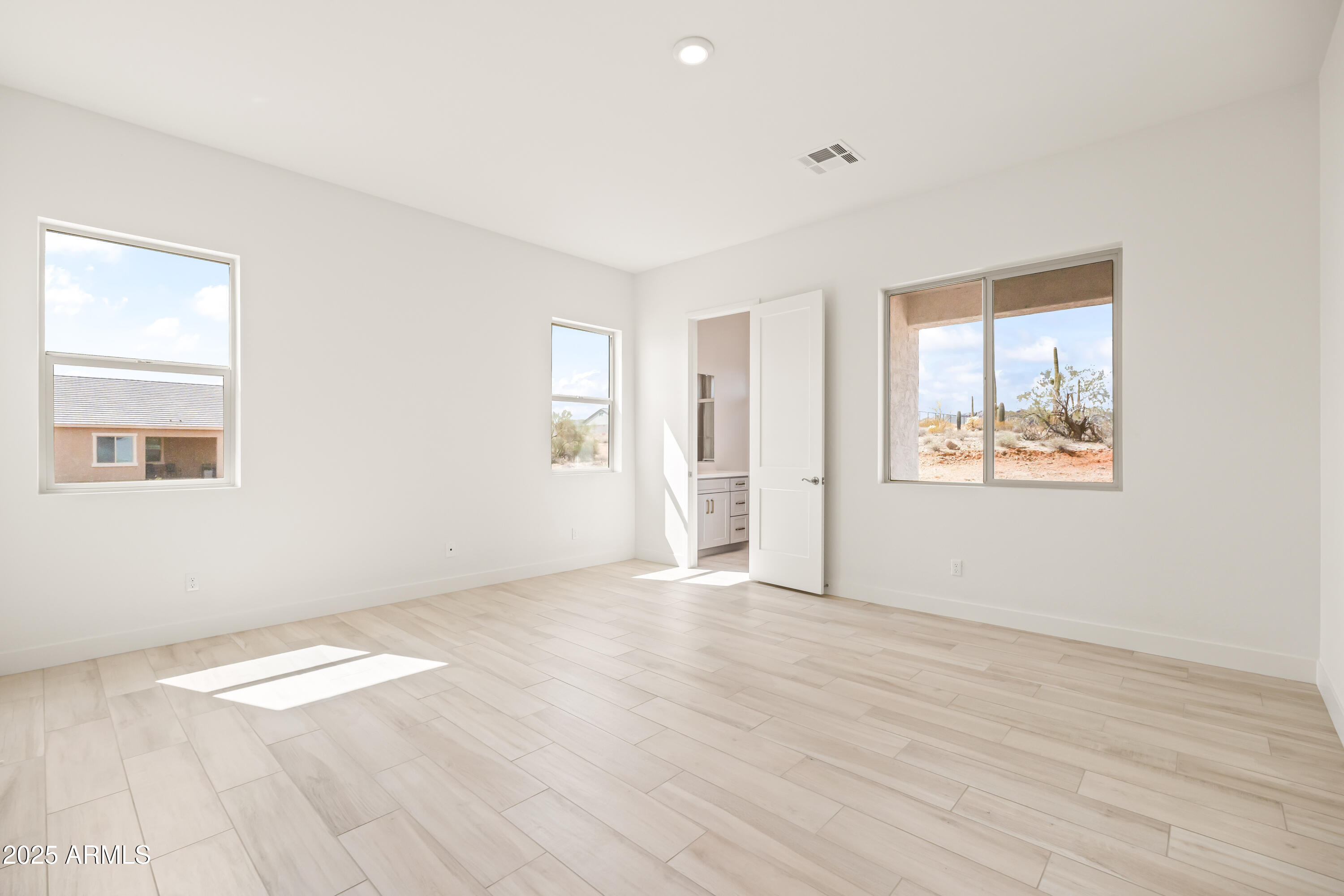 3 North Brenner Pass Road, Unit E3 Queen Creek, AZ 85144 - Photo 58 of 88 5a guest bedroom 1
