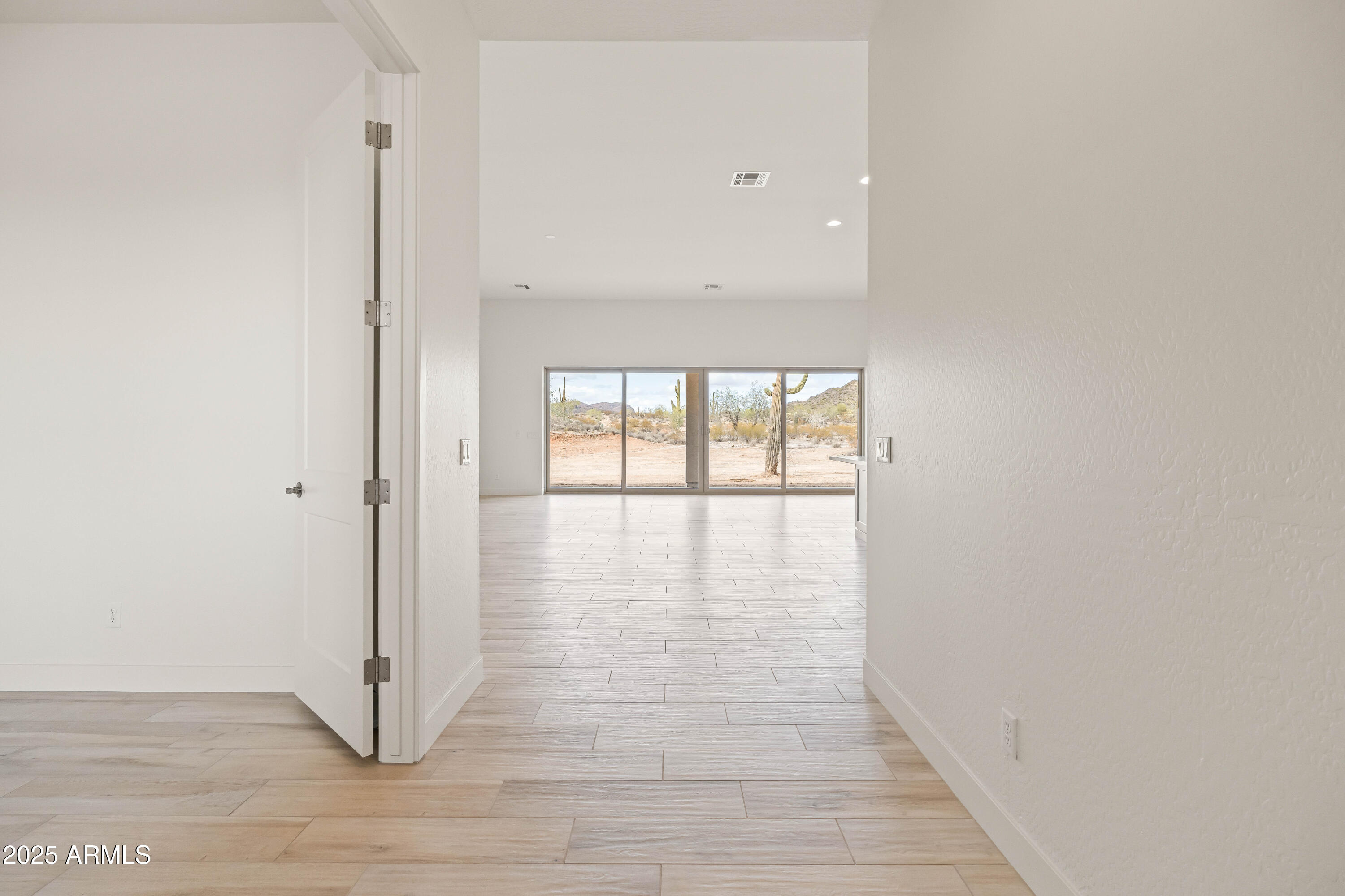 3 North Brenner Pass Road, Unit E3 Queen Creek, AZ 85144 - Photo 6 of 88 2a foyer