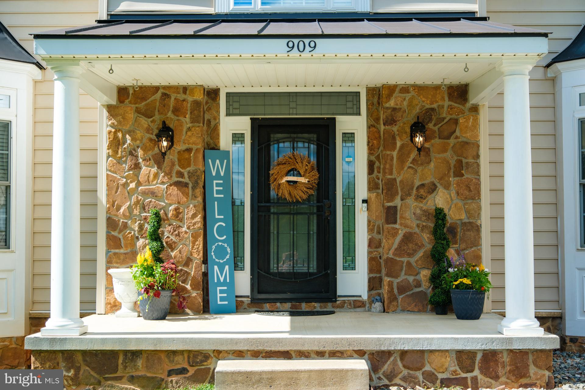 909 Hancock Drive Ruckersville, VA 22968 - Photo 6 of 36