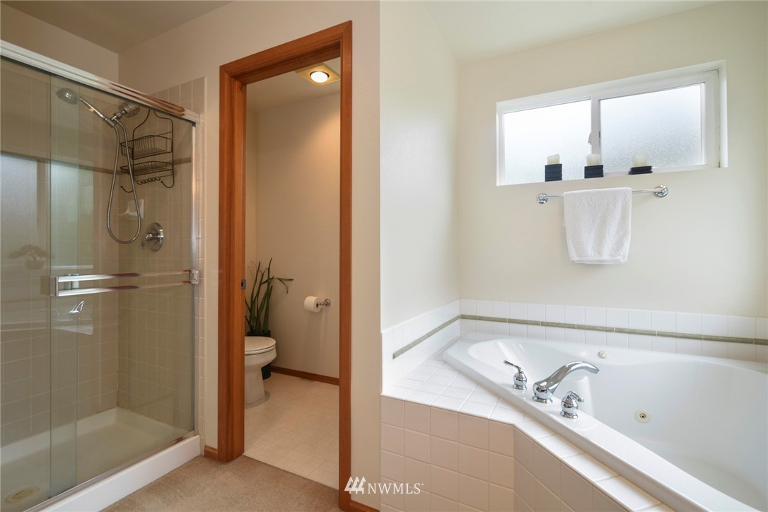 4237 Northeast 5th Court Renton, WA 98059 - Photo 16 of 24