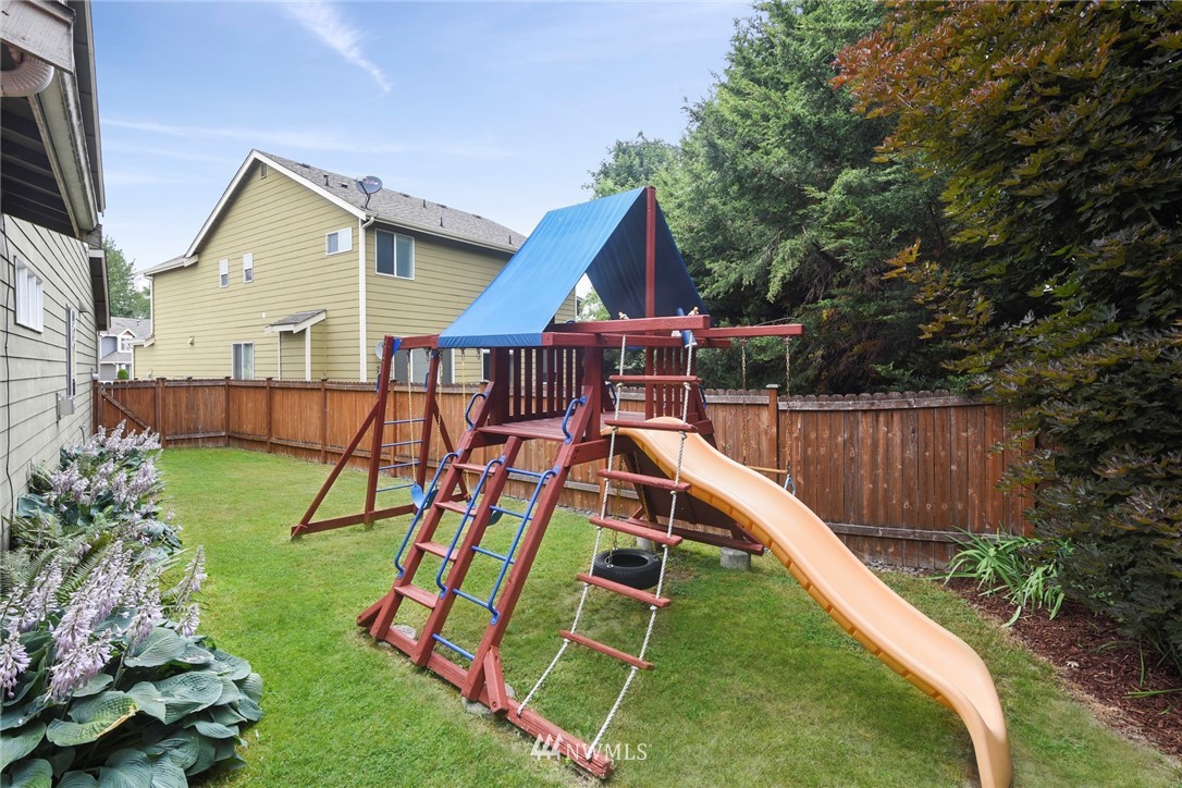 4237 Northeast 5th Court Renton, WA 98059 - Photo 22 of 24