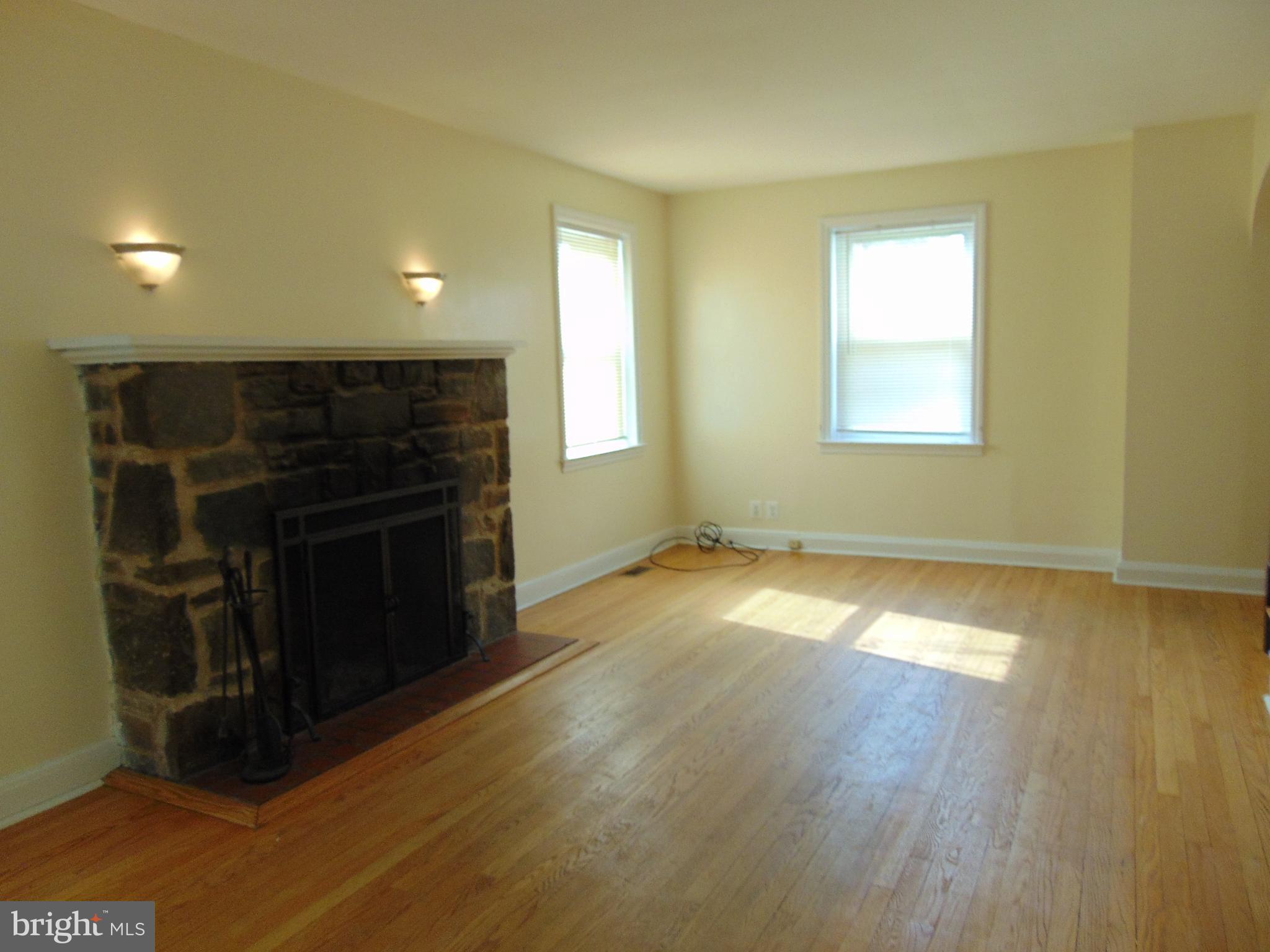 715 Dorchester Road Baltimore, MD 21229 - Photo 22 of 44