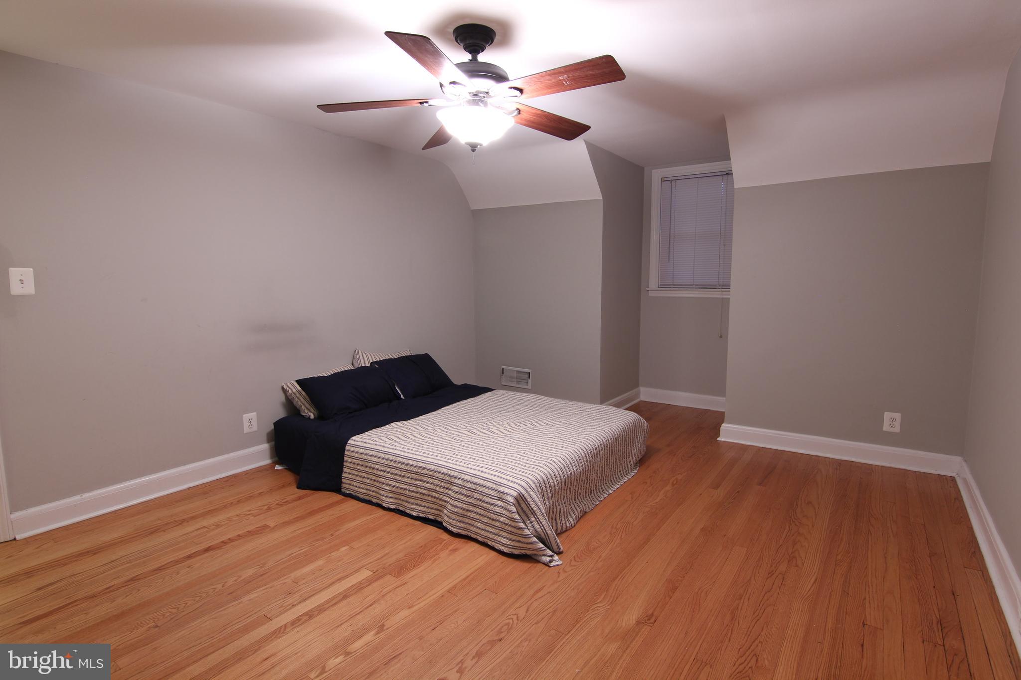 715 Dorchester Road Baltimore, MD 21229 - Photo 24 of 44