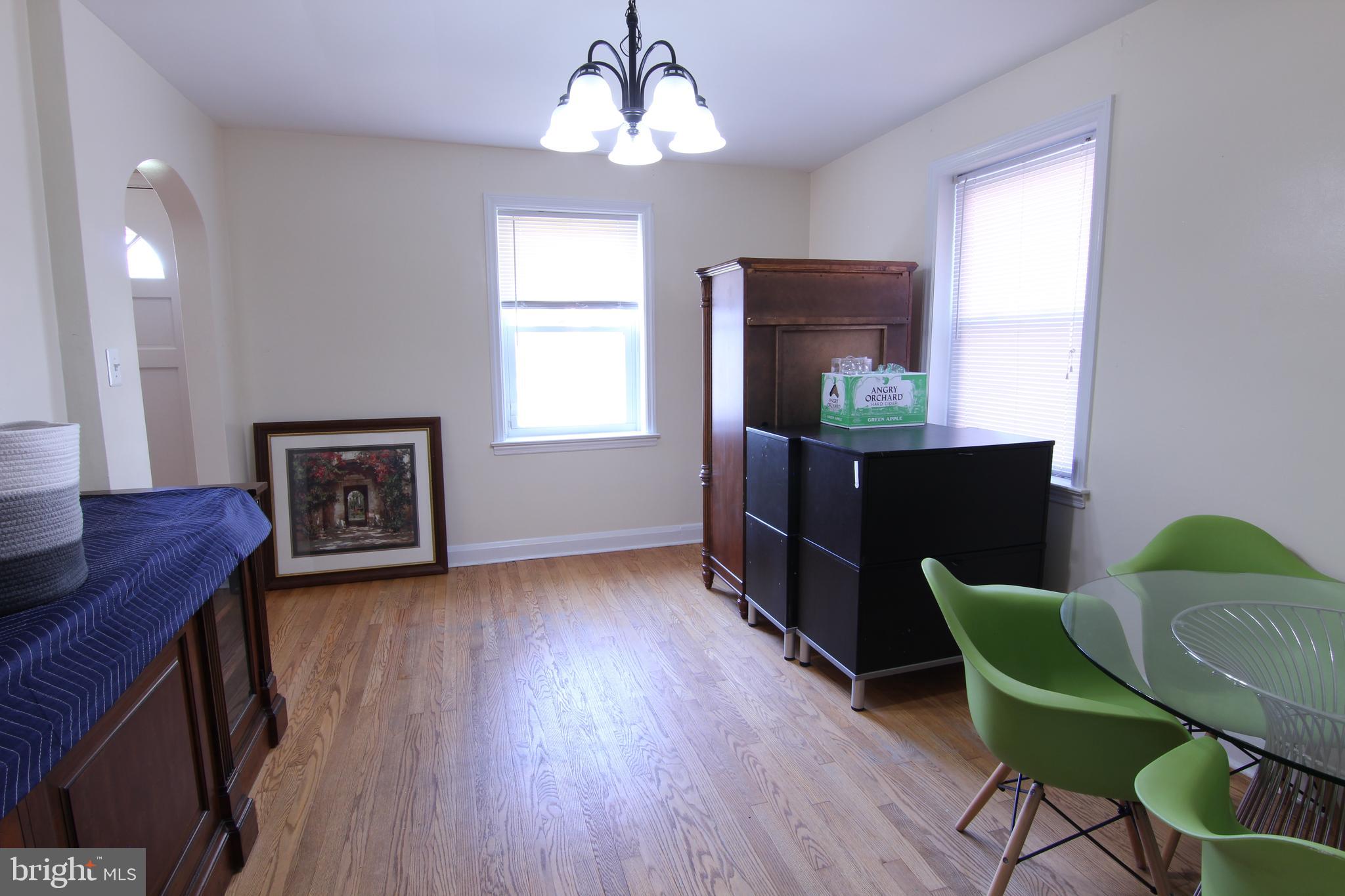 715 Dorchester Road Baltimore, MD 21229 - Photo 31 of 44