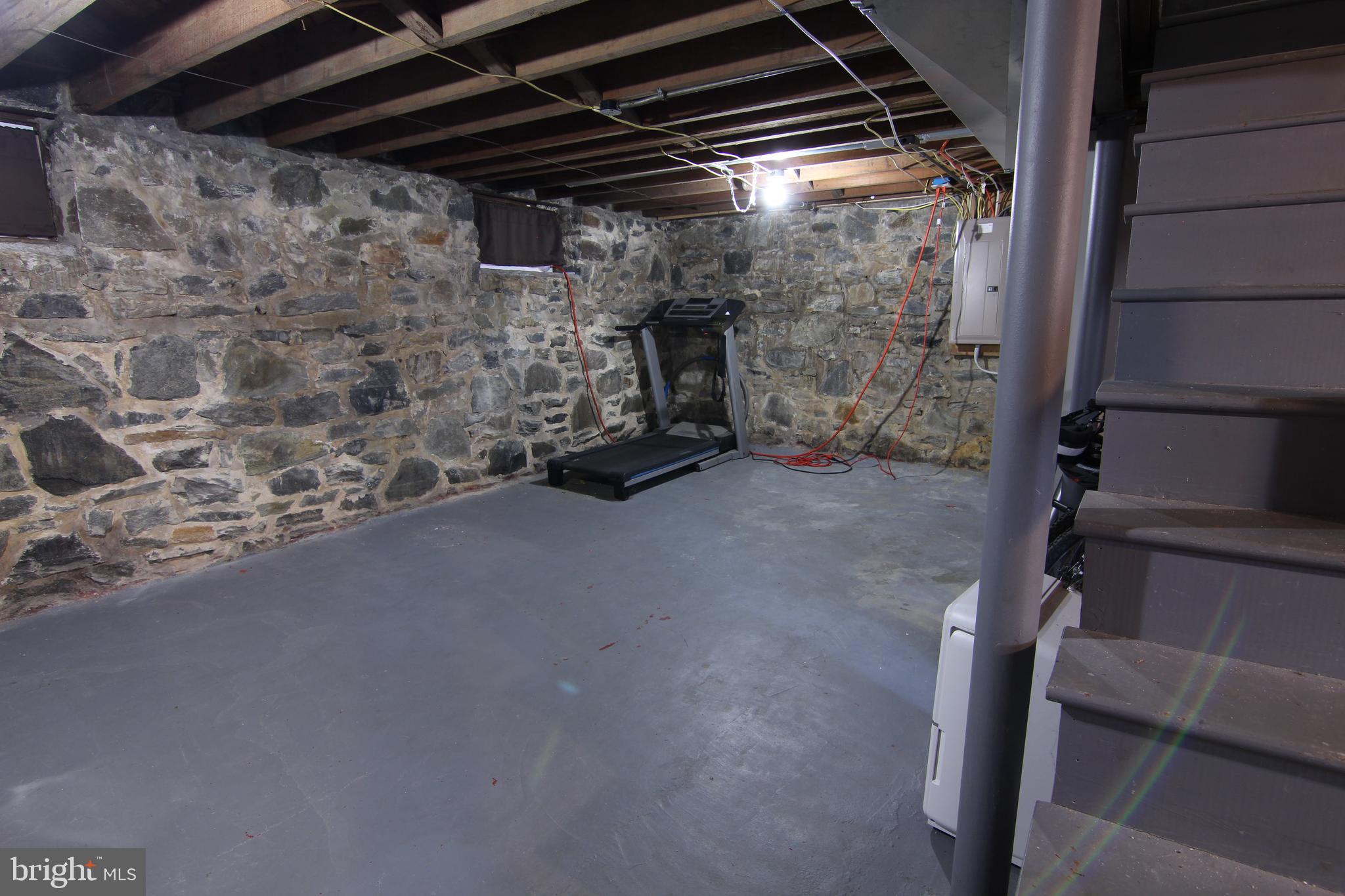715 Dorchester Road Baltimore, MD 21229 - Photo 44 of 44