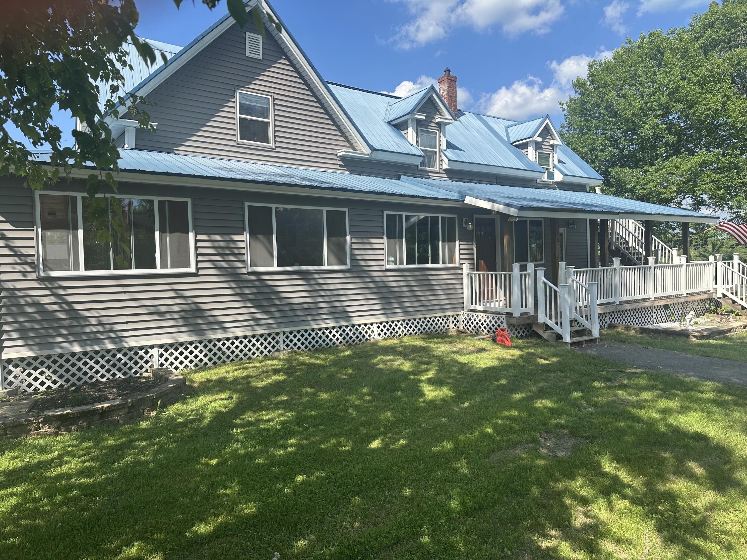 37 Penobscot Avenue Howland, ME 04448 - Photo 3 of 31 IMG_8740