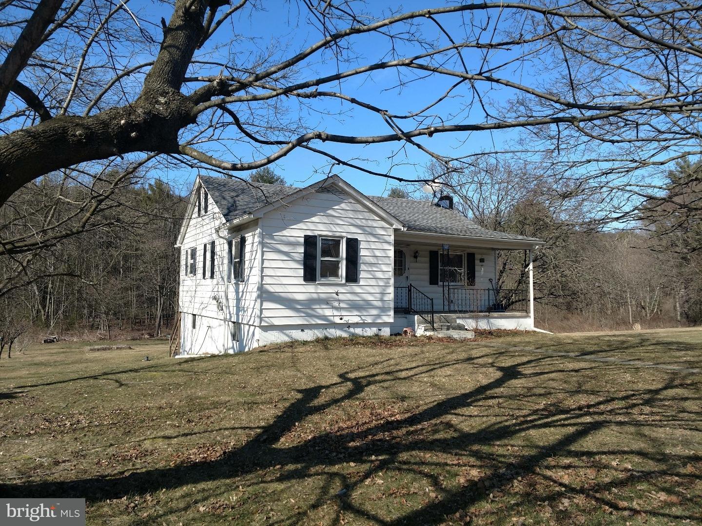 881 Long Run Road Pine Grove, PA 17963 - Photo 2 of 15 Gallery Image 2