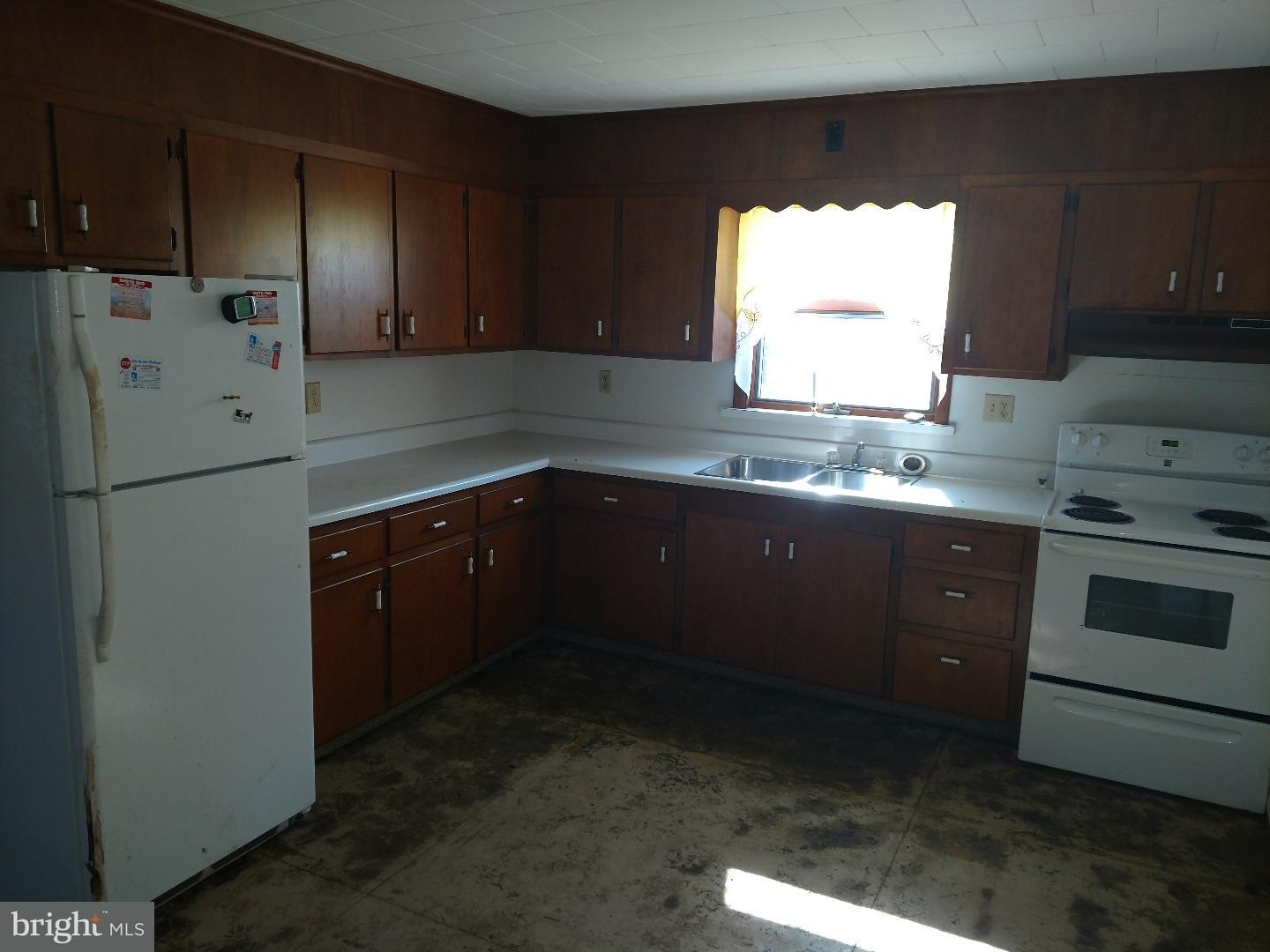 881 Long Run Road Pine Grove, PA 17963 - Photo 9 of 15 Gallery Image 9