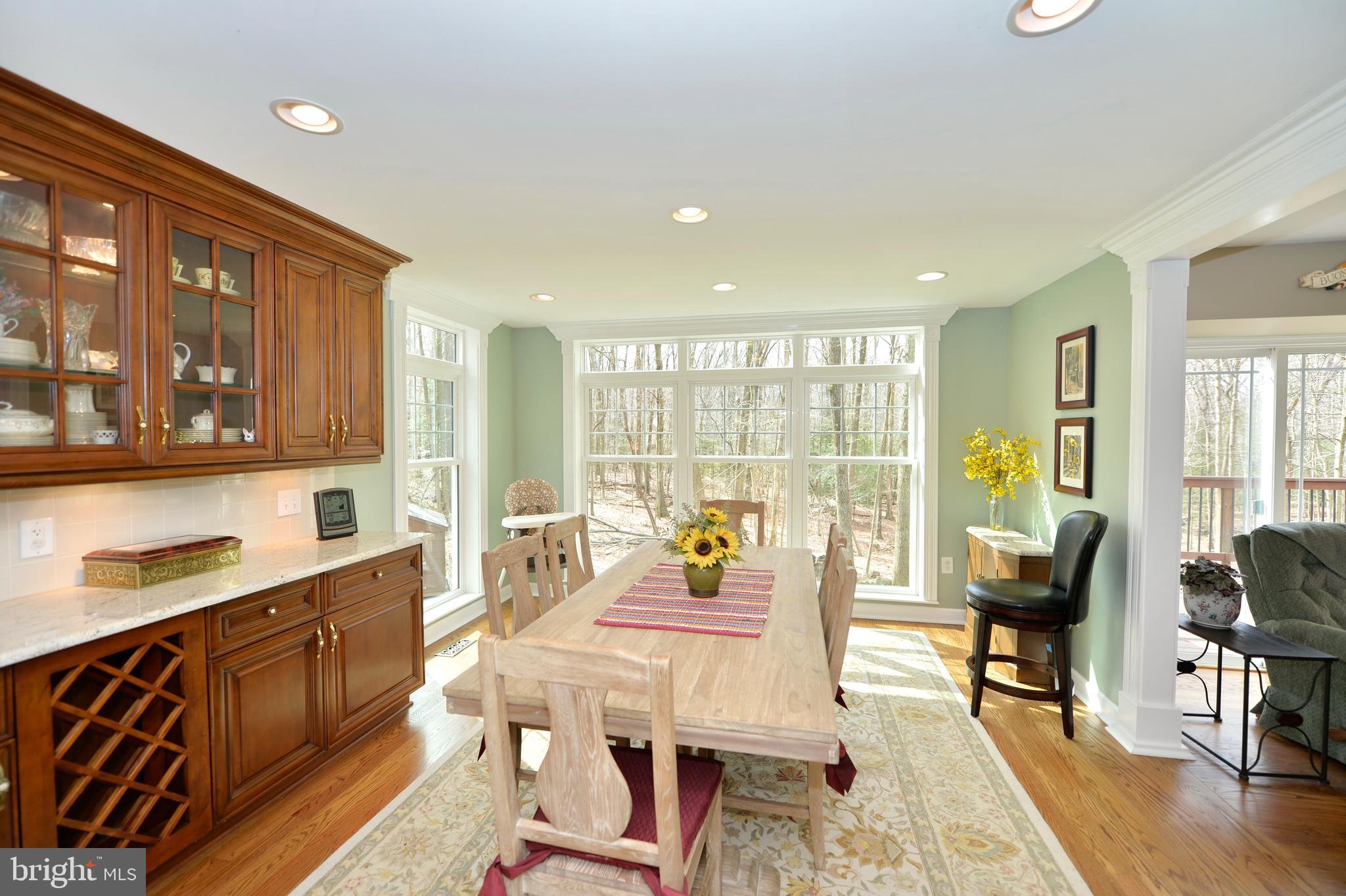11403 Running Cedar Road Reston, VA 20191 - Photo 16 of 58 Gorgeous dining room with butlers pantry & views