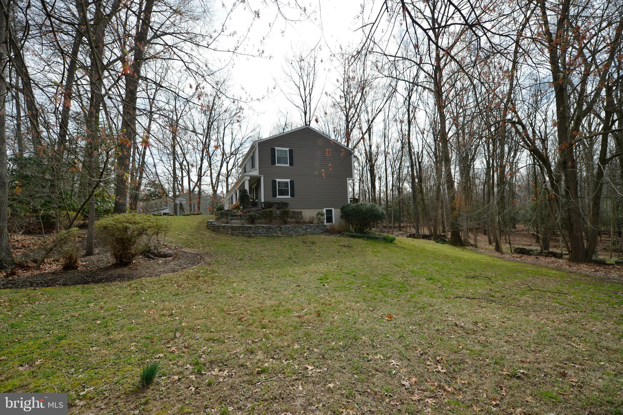 11403 Running Cedar Road Reston, VA 20191 - Photo 47 of 58 Huge lot backs to trees & buffer area with trails.