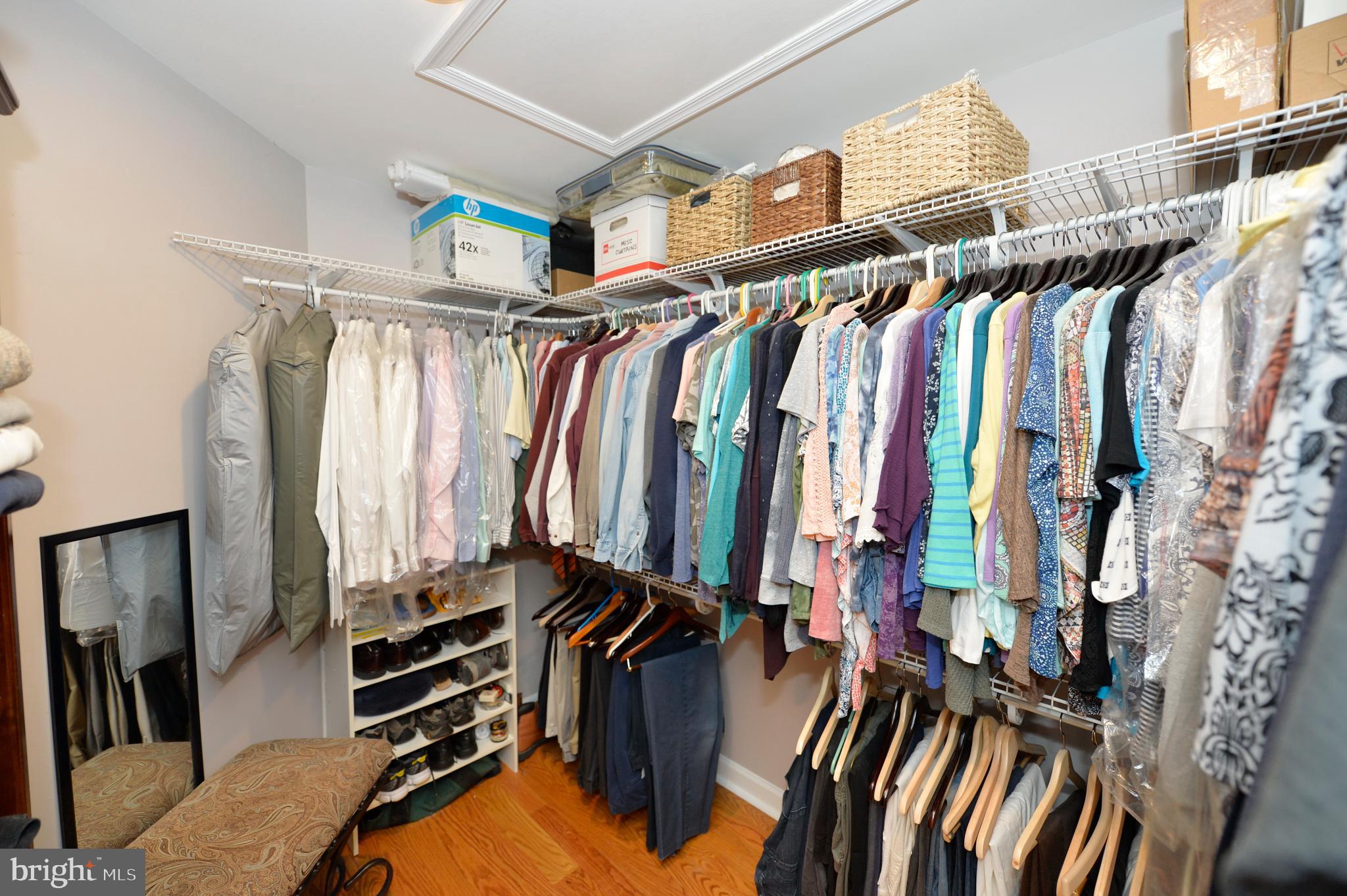 11403 Running Cedar Road Reston, VA 20191 - Photo 51 of 58 Huge master walk-in closet