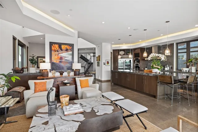 $12,995,000 | 8 Beacon Bay, Newport Beach, CA 92660