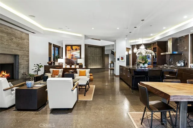 $12,995,000 | 8 Beacon Bay, Newport Beach, CA 92660