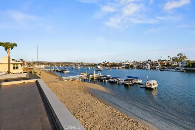 $12,995,000 | 8 Beacon Bay, Newport Beach, CA 92660