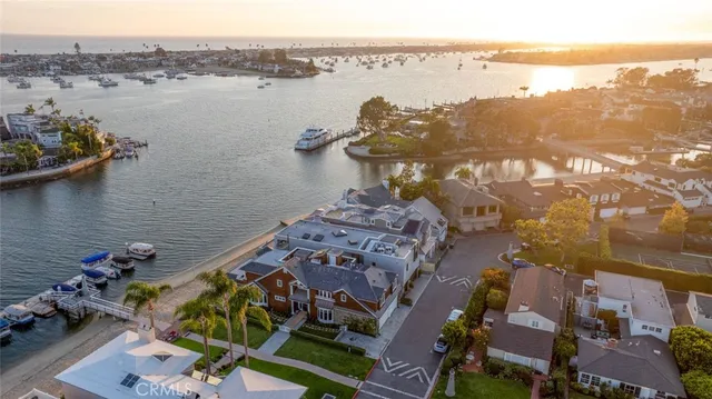 $12,995,000 | 8 Beacon Bay, Newport Beach, CA 92660