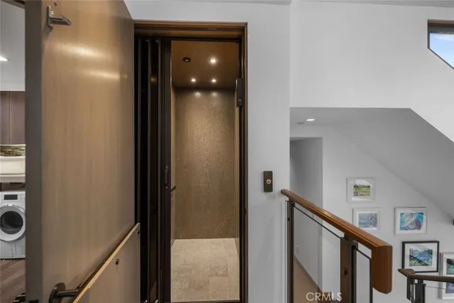 $12,995,000 | 8 Beacon Bay, Newport Beach, CA 92660