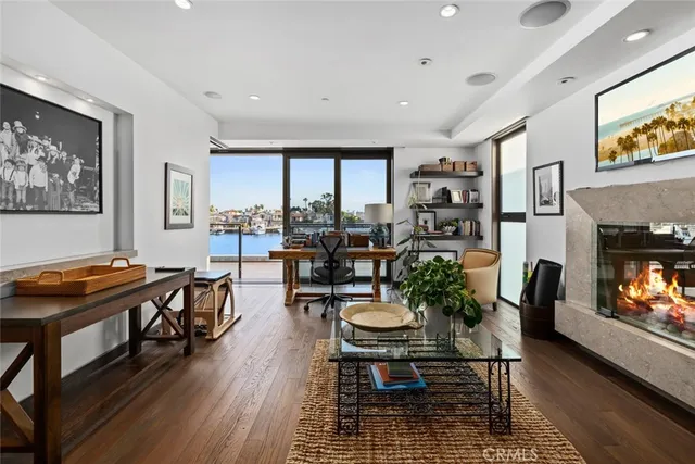 $12,995,000 | 8 Beacon Bay, Newport Beach, CA 92660