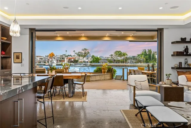 $12,995,000 | 8 Beacon Bay, Newport Beach, CA 92660