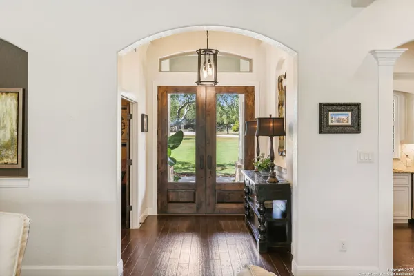 $1,300,000 | 1994 Farm To Market Road 3006, Pleasanton, TX 78064
