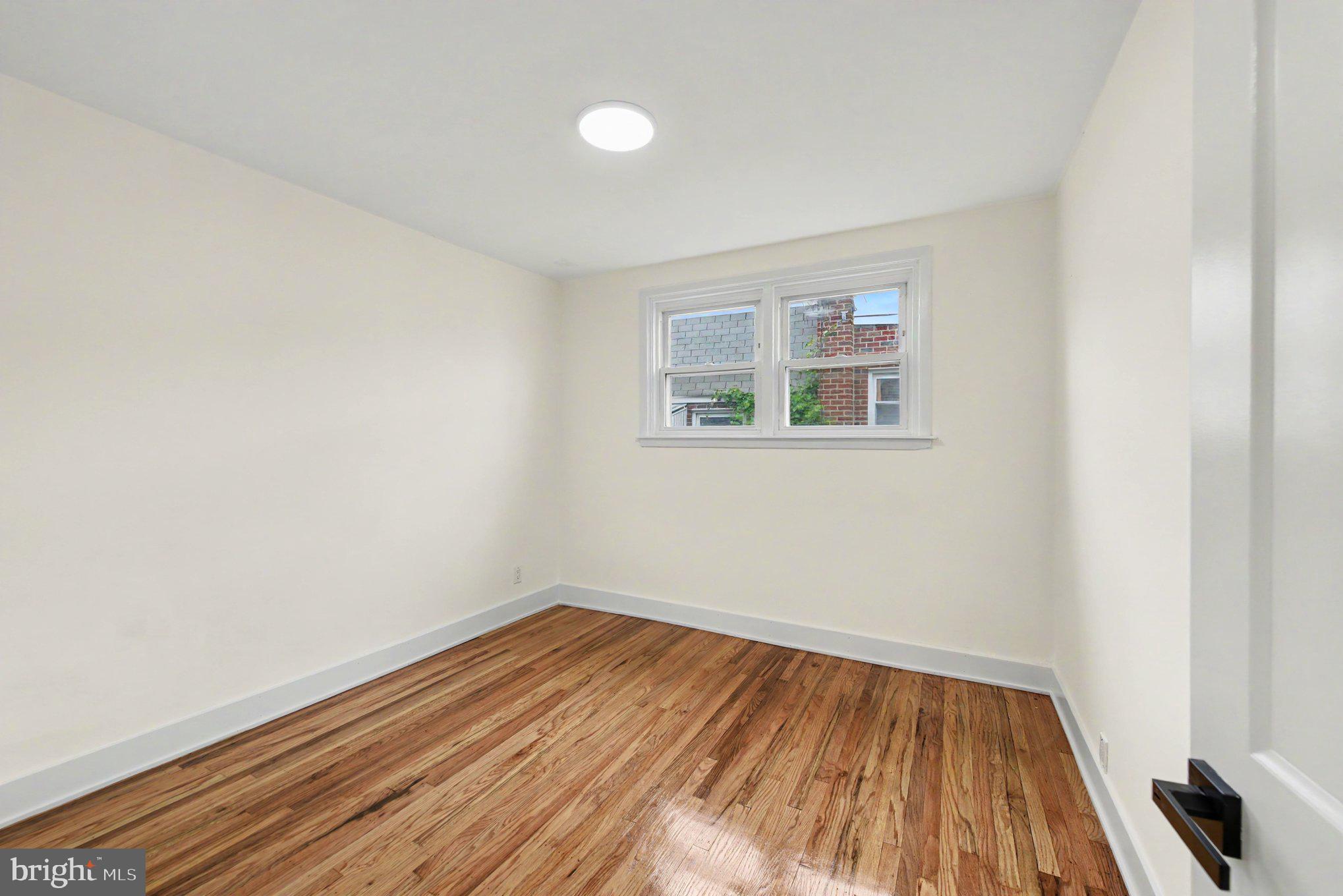8367 Langdon Street Philadelphia, PA 19152 - Photo 14 of 29 Gallery Image 14