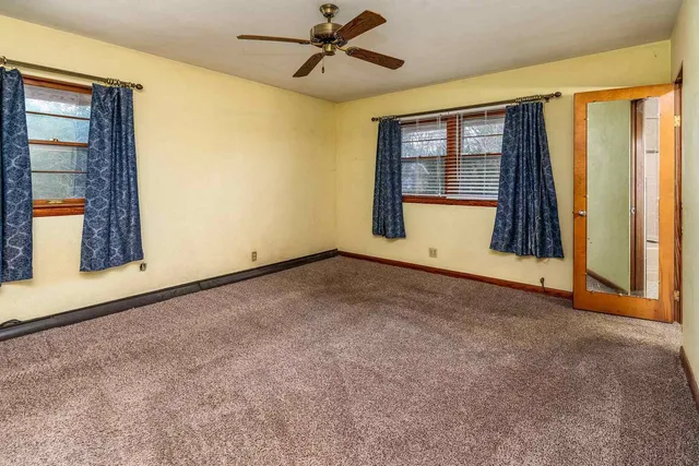 $169,500 | 1003 South Skyline Drive, Carbondale, IL 62901