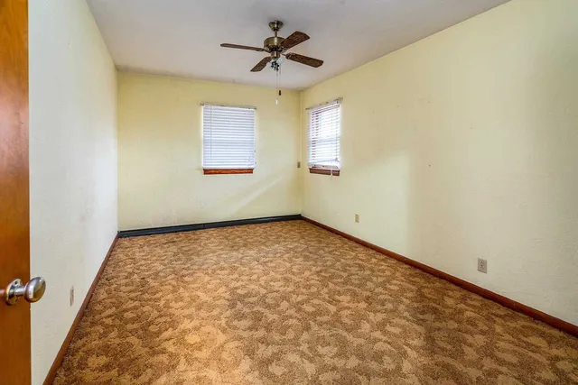 $169,500 | 1003 South Skyline Drive, Carbondale, IL 62901