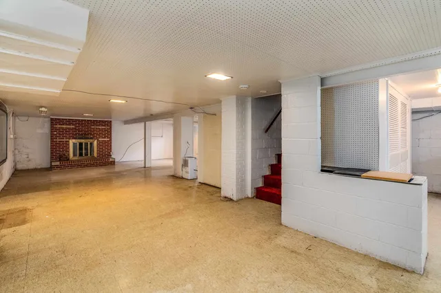 $169,500 | 1003 South Skyline Drive, Carbondale, IL 62901