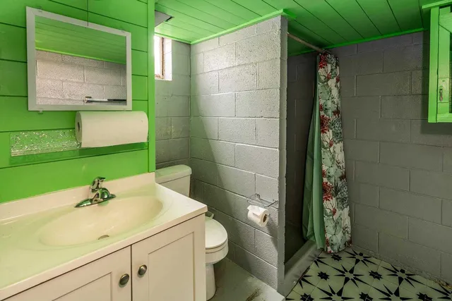 $169,500 | 1003 South Skyline Drive, Carbondale, IL 62901