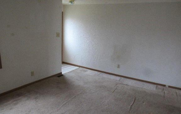 4875 Ridge Street Columbus, OH 43207 - Photo 4 of 12 Gallery Image 4