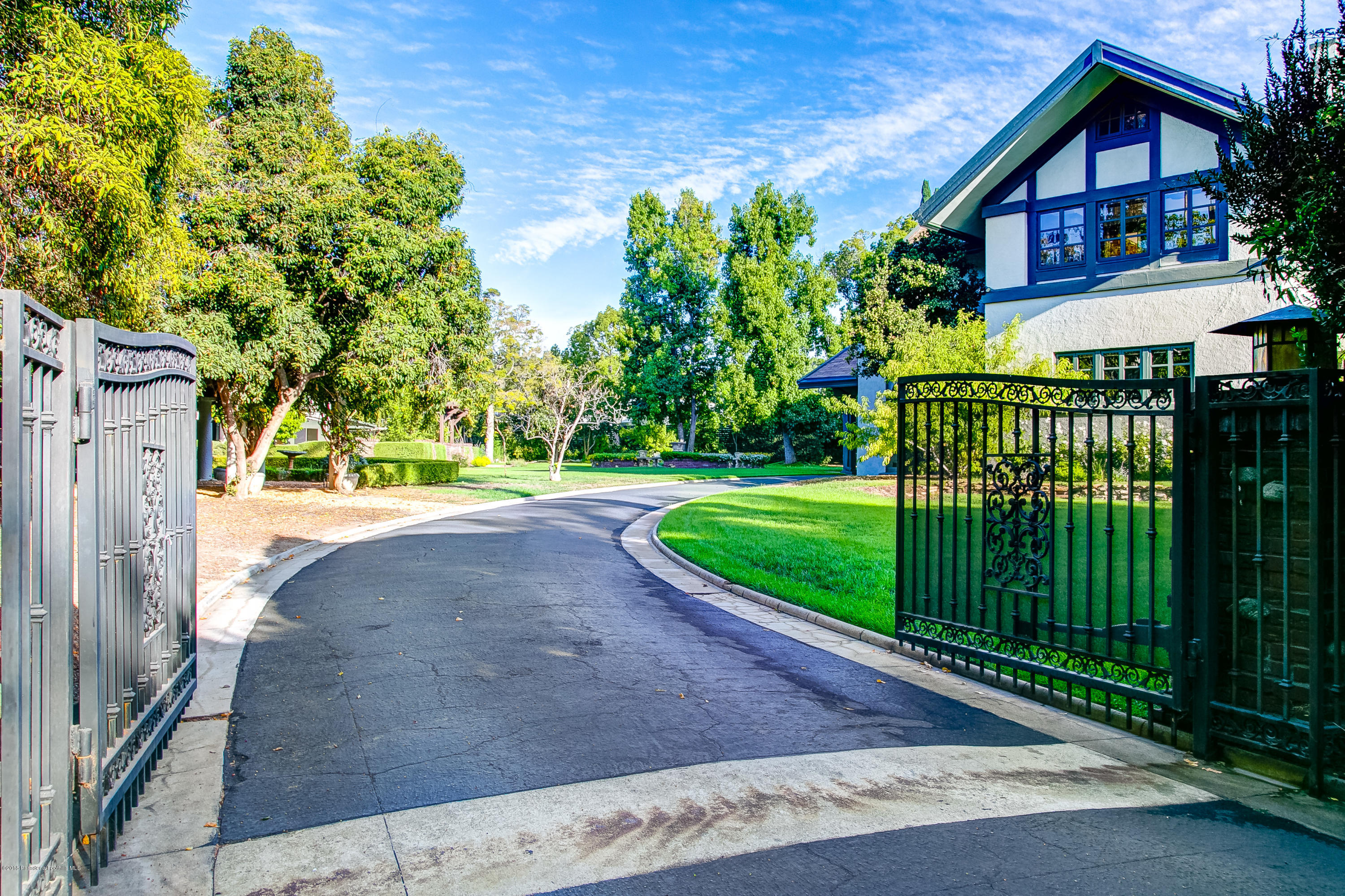 1333 Wentworth Avenue Pasadena, CA 91106 - Photo 4 of 60 a view of a house with a yard and plants