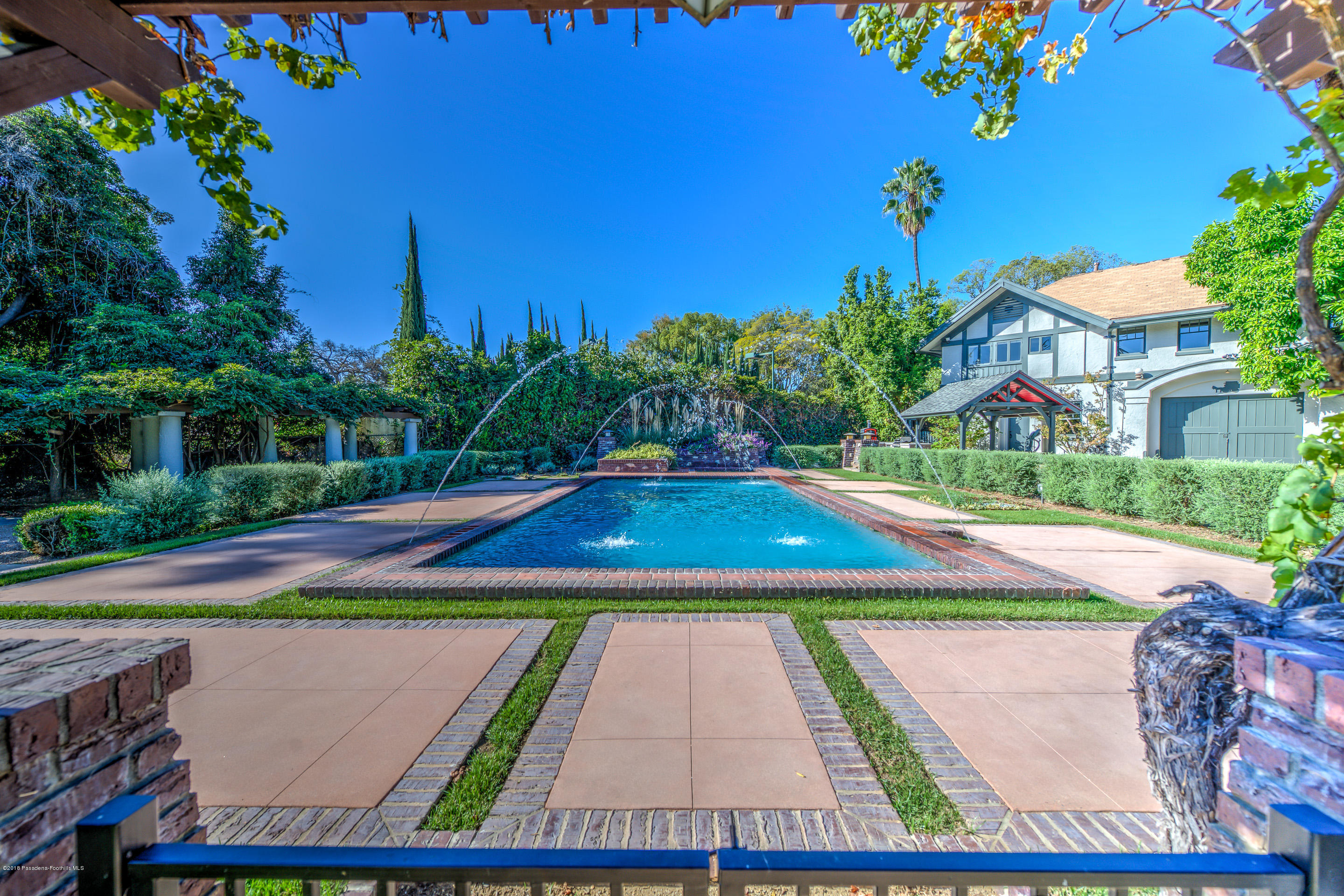 1333 Wentworth Avenue Pasadena, CA 91106 - Photo 50 of 60 a view of yard with swimming pool