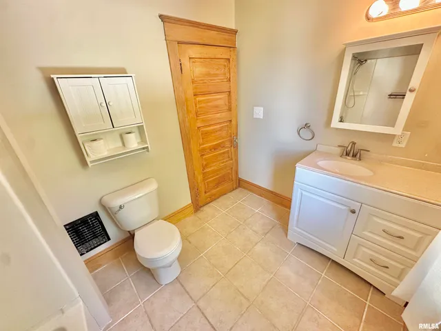 $144,900 | 441 Greenleaf Street, Galesburg, IL 61401