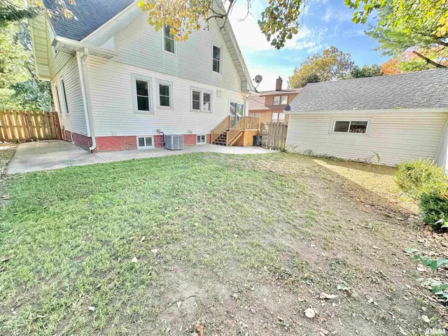 $144,900 | 441 Greenleaf Street, Galesburg, IL 61401