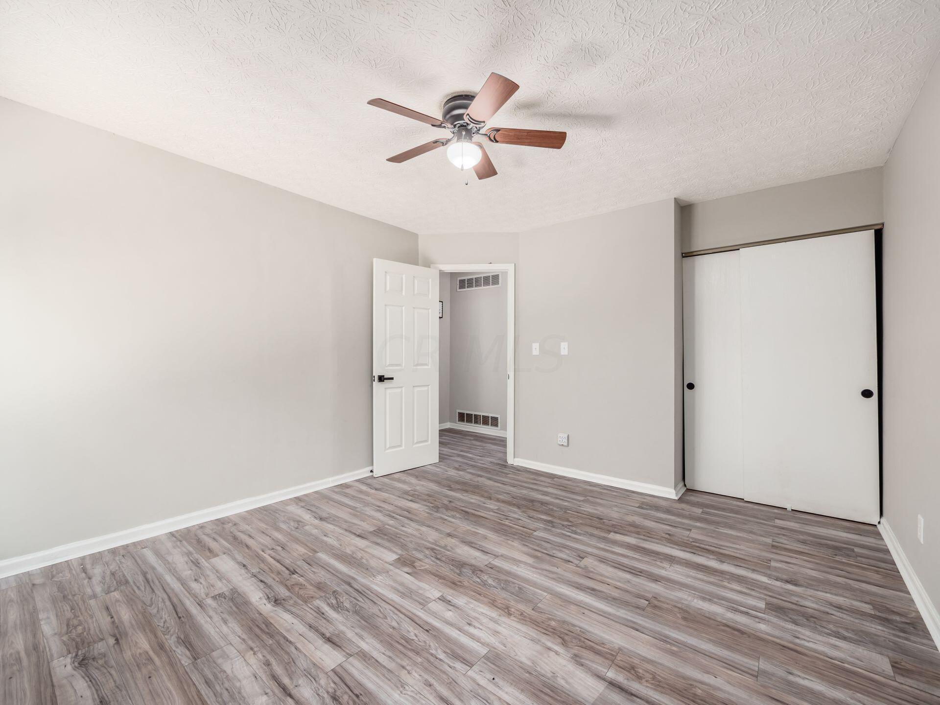 2452 Billingsley Road Columbus, OH 43235 - Photo 20 of 34 020__C - 2452 Billingsley 040