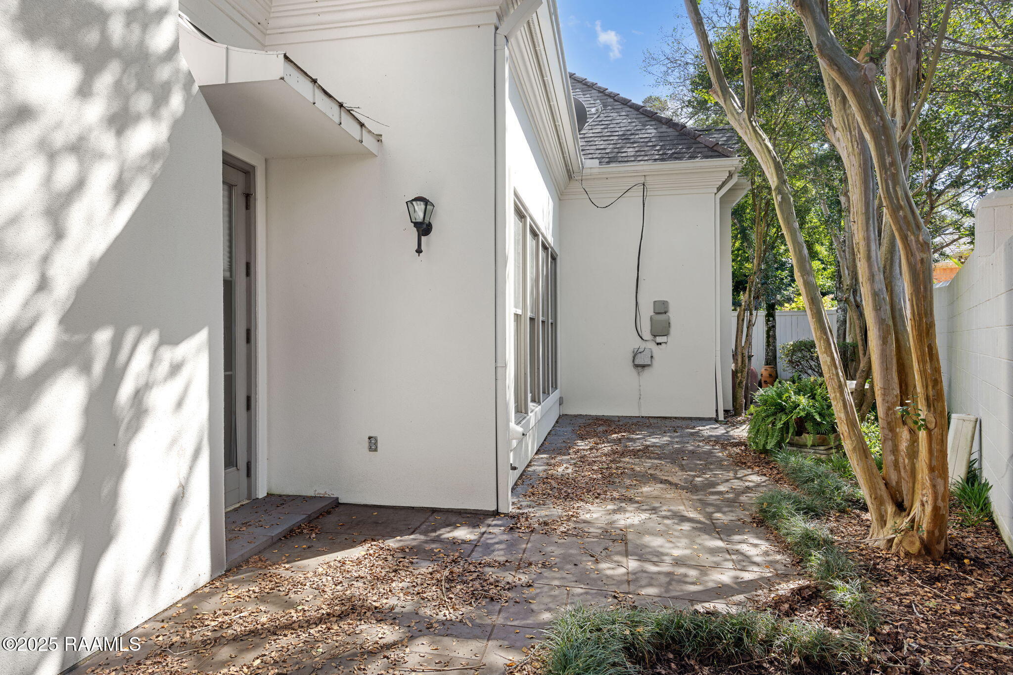 301 Oakleaf Drive Lafayette, LA 70503 - Photo 53 of 59 53-web-or-mls-301 Oakleaf Dr-53