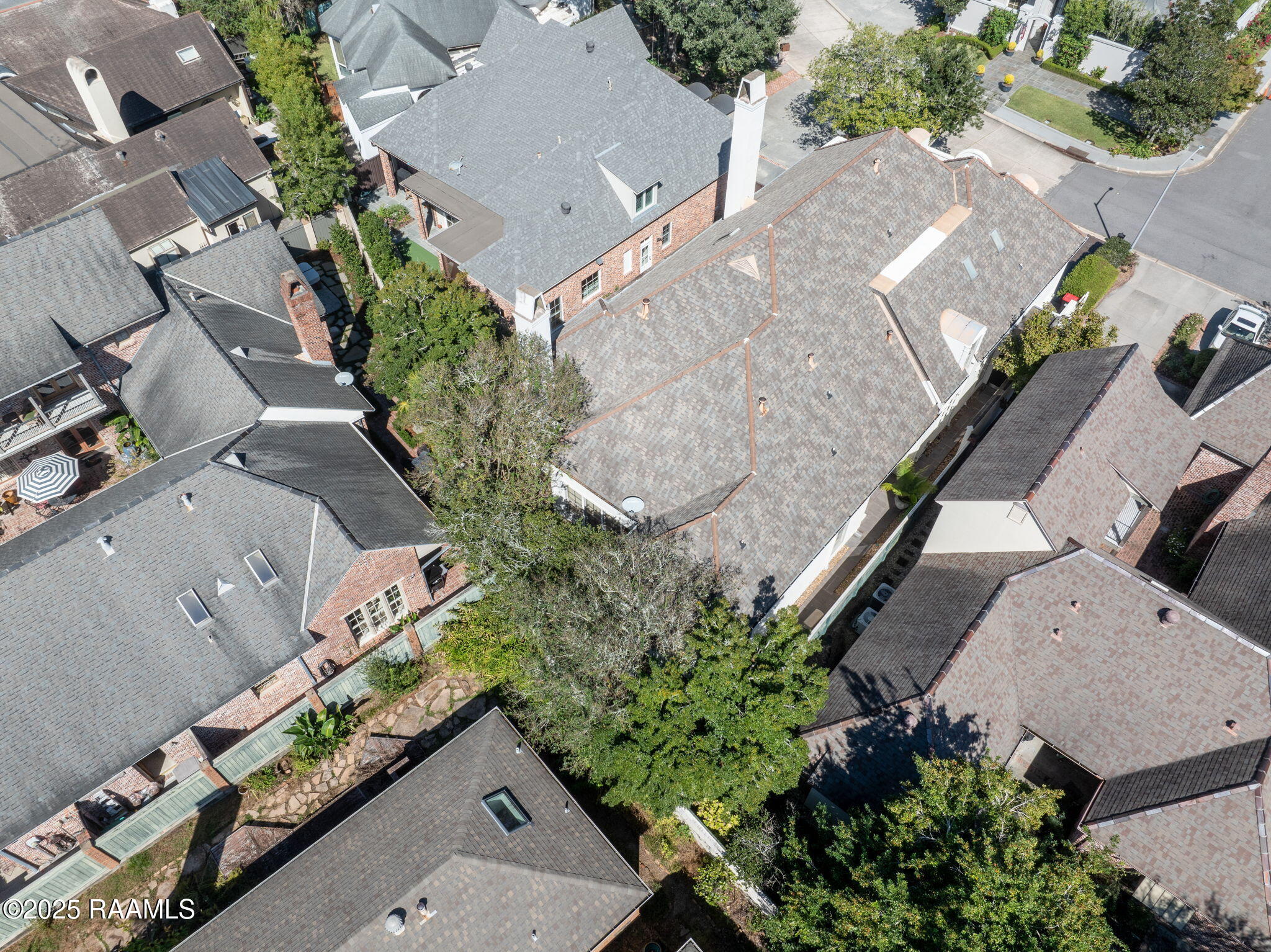 301 Oakleaf Drive Lafayette, LA 70503 - Photo 56 of 59 56-web-or-mls-DJI_20251028020222_0831_D