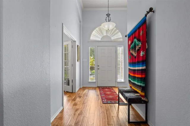 a picture of a bathroom