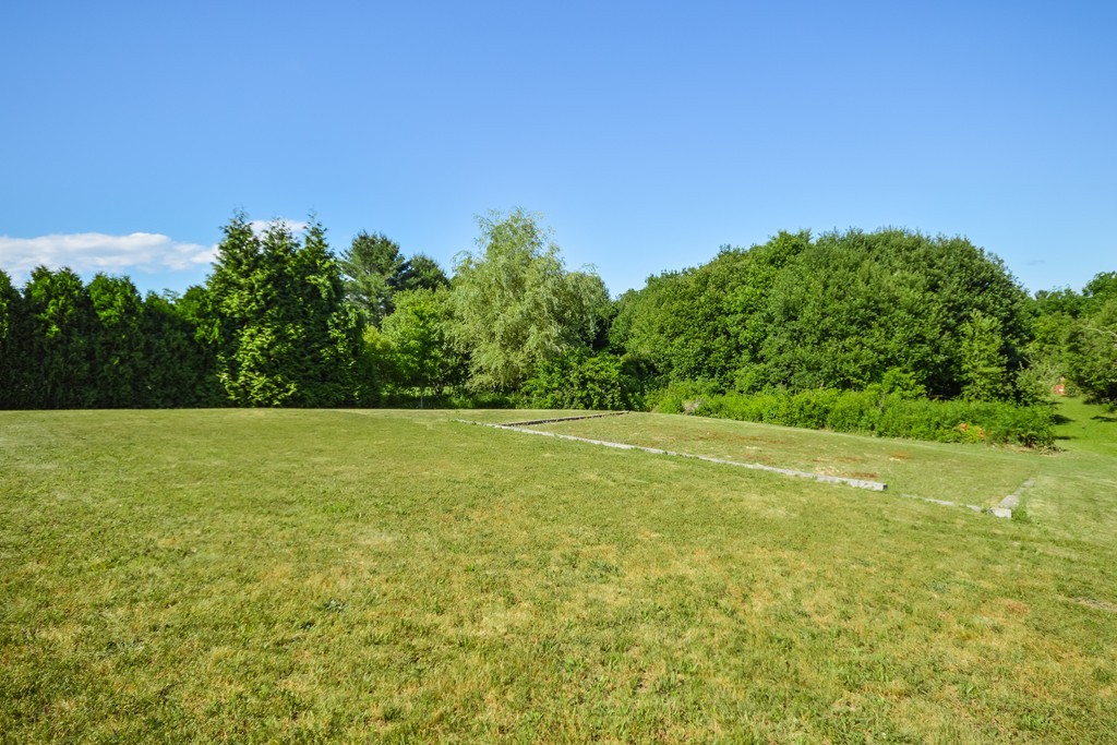 83 Mendall Road Acushnet, MA 02743 - Photo 7 of 29