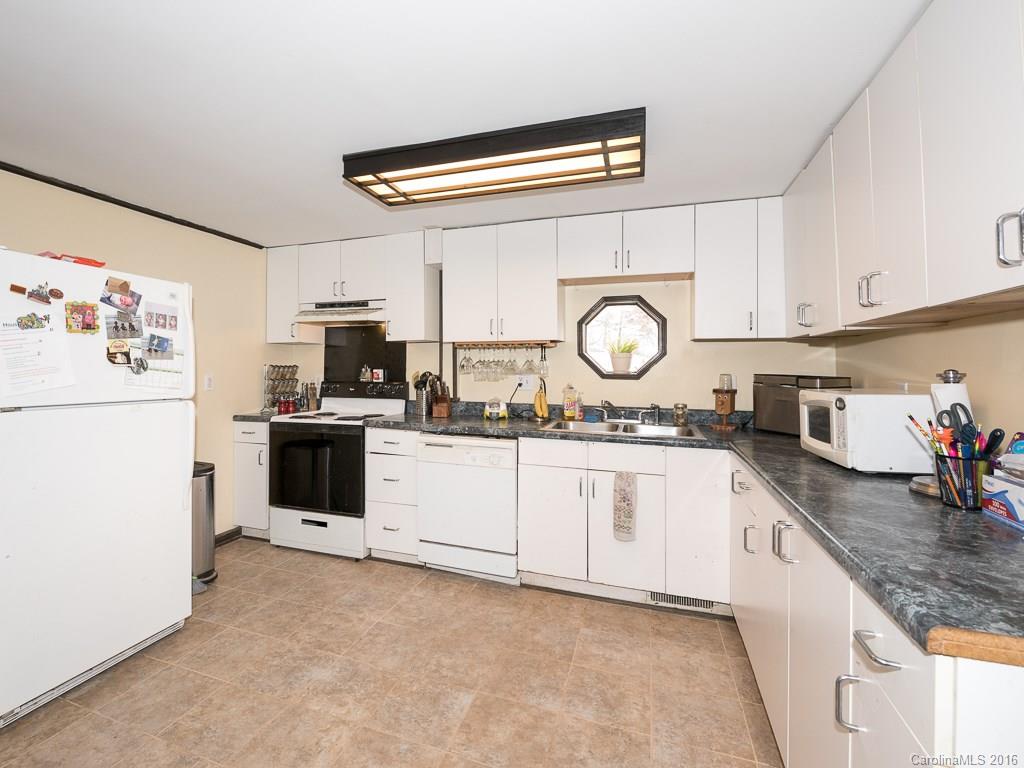 3313 Edwards Road Wingate, NC 28174 - Photo 12 of 24
