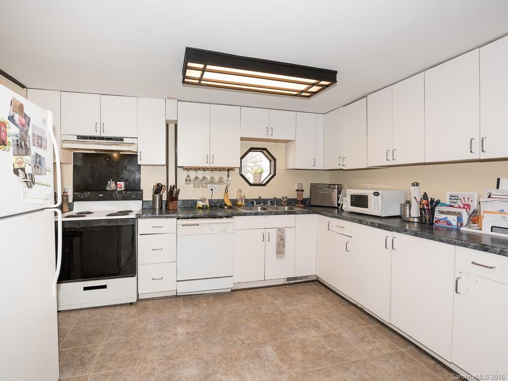 3313 Edwards Road Wingate, NC 28174 - Photo 13 of 24