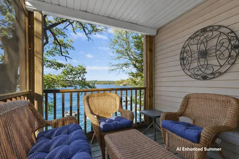 $1,649,000 | W5510 Westshore Drive, La Grange, WI 53121