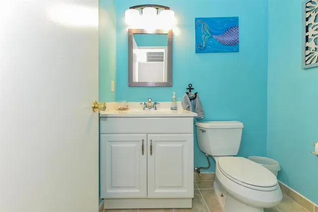 $169,000 | 298 Southwest 6th Street, Unit 103, Boca Raton, FL 33432